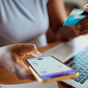Les avantages de choisir une banque en ligne pour son crédit à la consommation