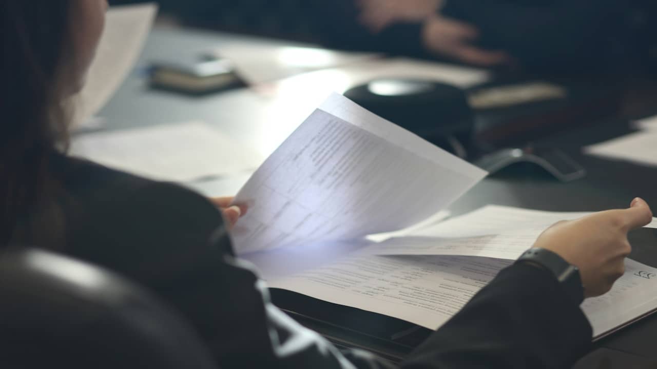 Préparation d'un dossier de candidature pour répondre à un appel d'offres